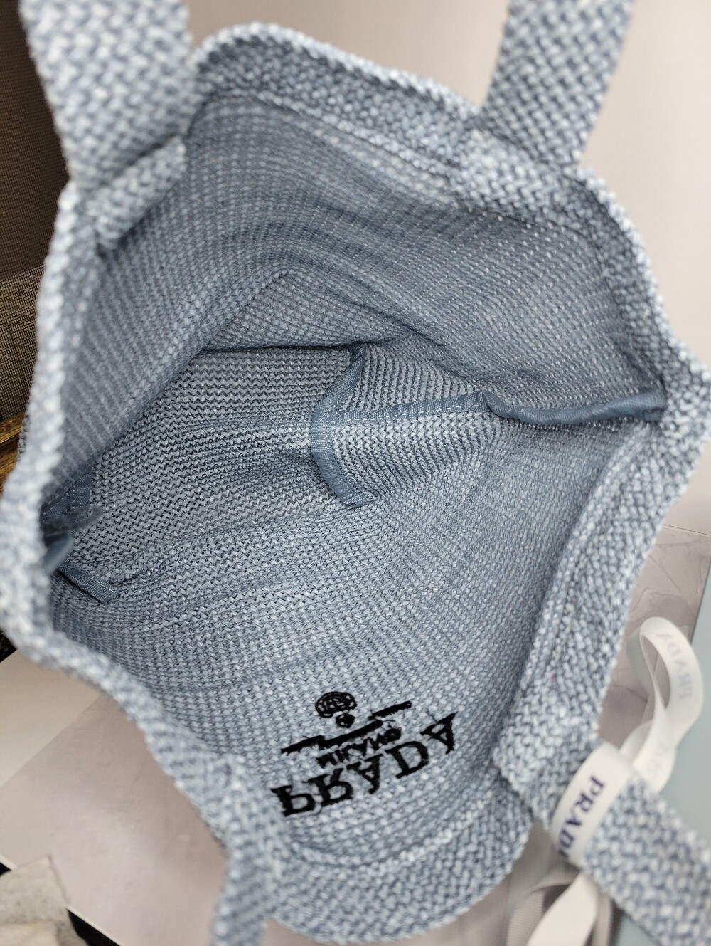 PRADA Lt. Blue 10"×11" Raffia Tote, New In Box GWP - Picture 3 of 5